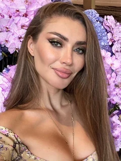 Valentina escort in Moscow