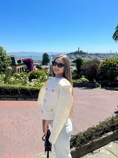 Victoria escort in Moscow