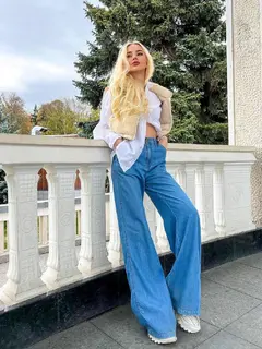 Zoelle escort in Moscow